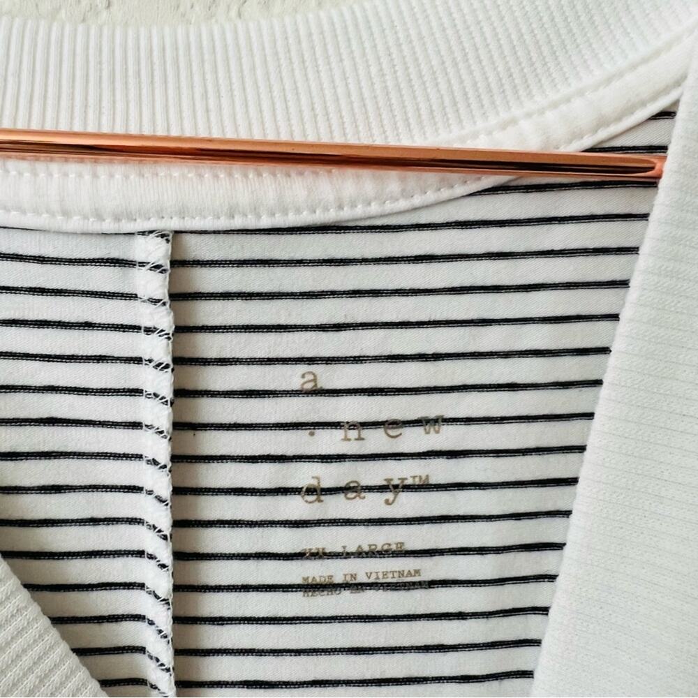 A New Day black cream white stripe sleeveless tank top dress - Picture 4 of 5